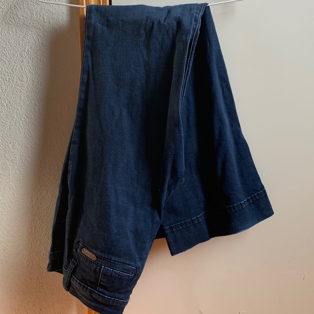 Dark Wrangler jeans